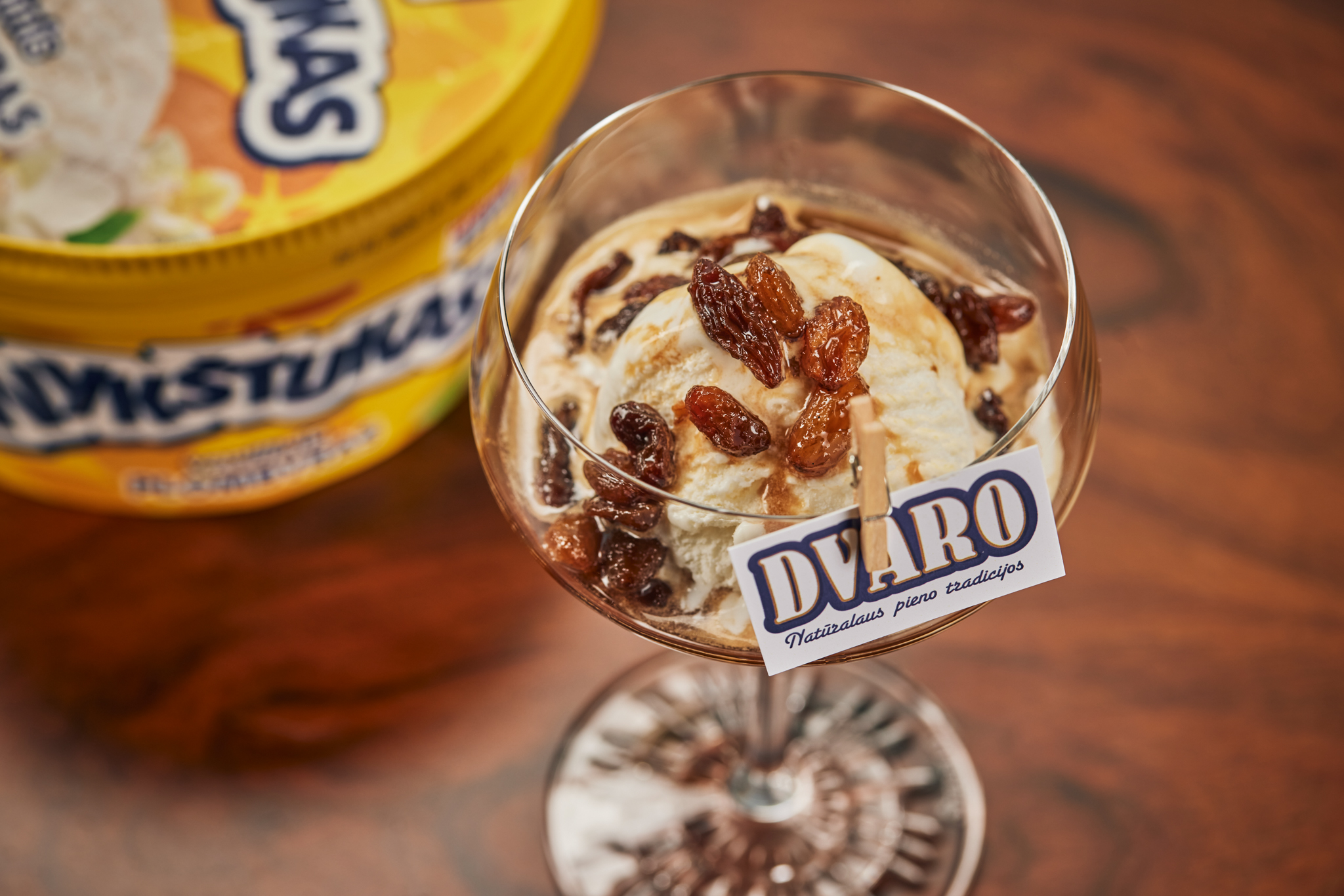 „Dvaro“ desertai žiūrovams