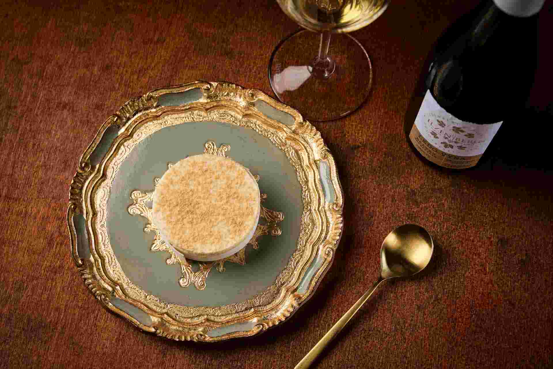 Dine Obuoliu pyragas Wine and Dessert Lithuania