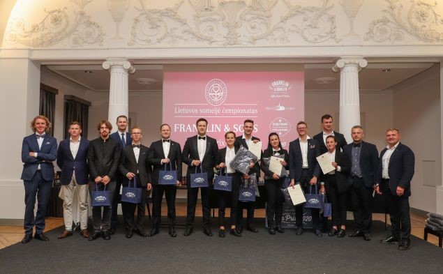 Lietuvos someljė čempionato dalyviai ir teisėjai