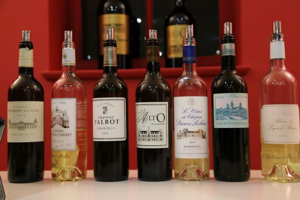 Bordeaux Blancs by great Chateaux